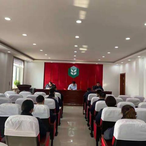 中央储备粮海伦直属库有限公司  召开2020年度党支部书记抓党建  工作述职暨2021年度党建工作        会议