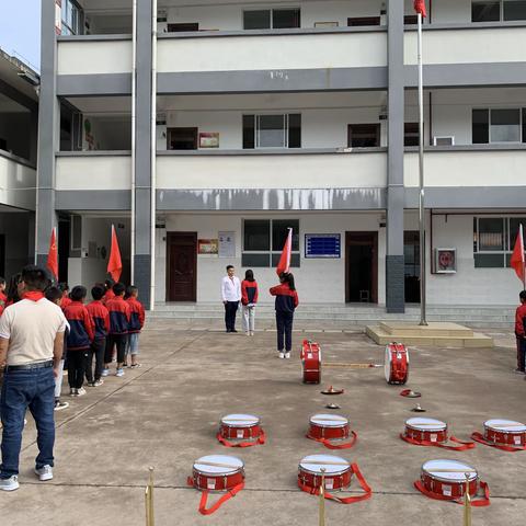 威远镇龙塘小学“红领巾心向党，感党恩跟党走”六·一国际儿童节主题活动