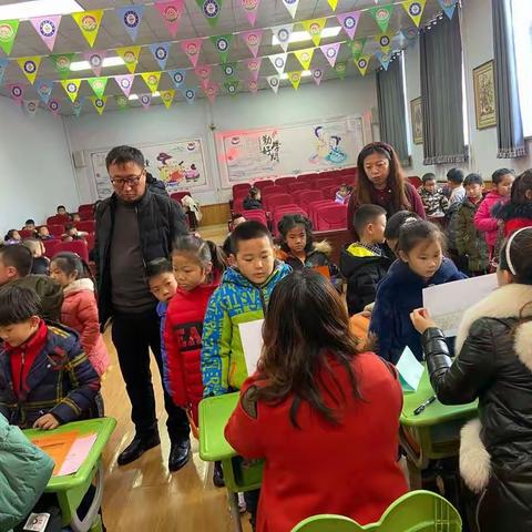 考场相逢无纸笔，素养展示乐答题——记同兴小学一年级无纸笔测试