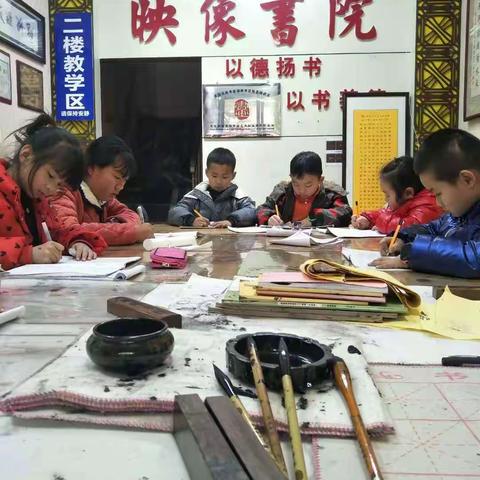 致家长：千万别让孩子输在写字上!