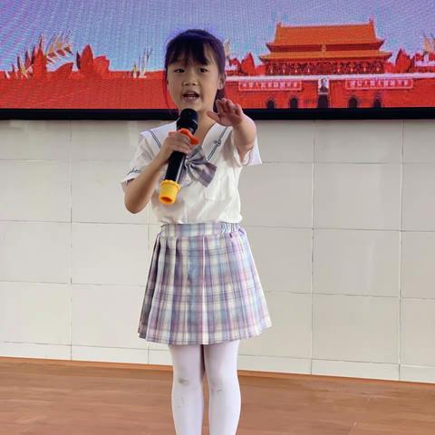 人间五月，最美读书——记桐木小学书香校园朗诵比赛