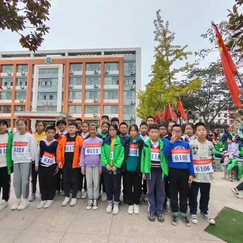 【莒县四小 乐真教育】凌云赛场  青春飞扬——六年级一班秋季运动会精彩瞬间