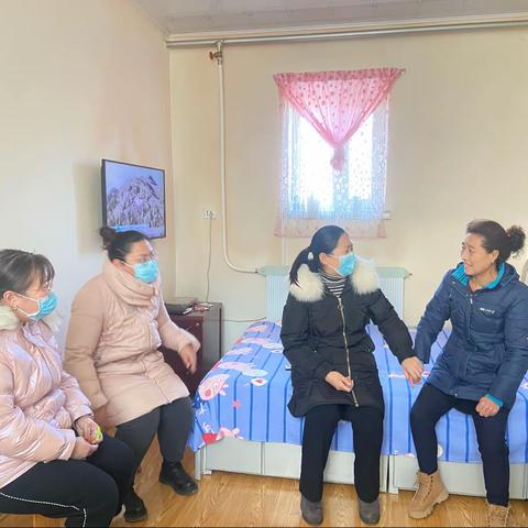岁寒温暖送祝福，新春慰问寄真情