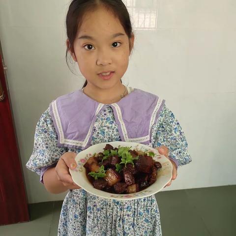 五（3）孙籽优的厨艺展示