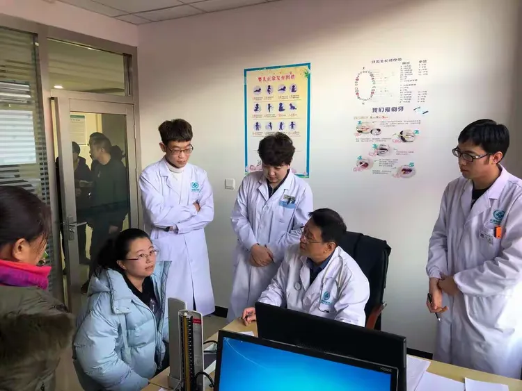 清华长庚医院老年人看病代挂号就医路线实时优化，避开拥堵省时的简单介绍