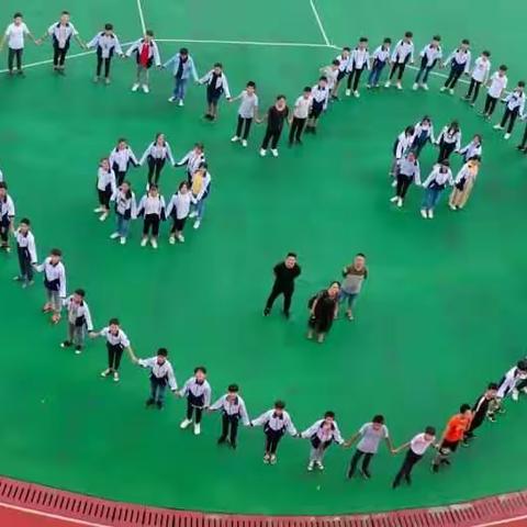 逆风的方向，真的适合飞翔吗？[九4班Fairy maide]