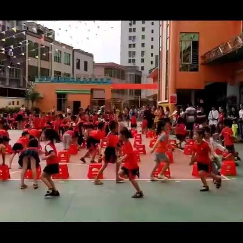 南方明珠幼儿园半日家长开放日