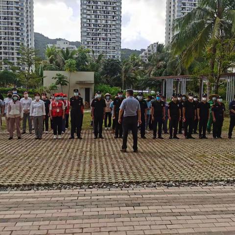 六道大社区组织工作人员到青年城人才创业基地参加消防安全演练