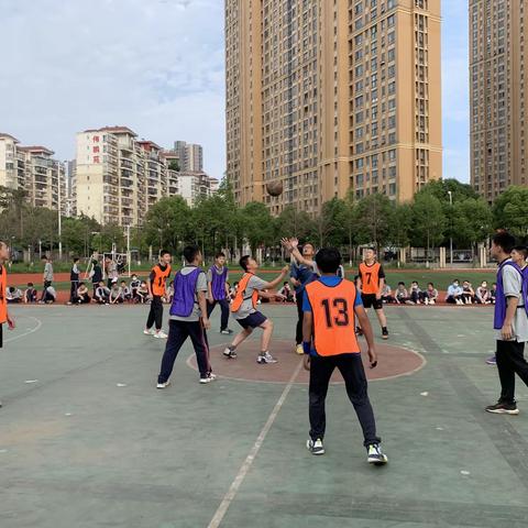 第三届“阳光杯”校园篮球联赛