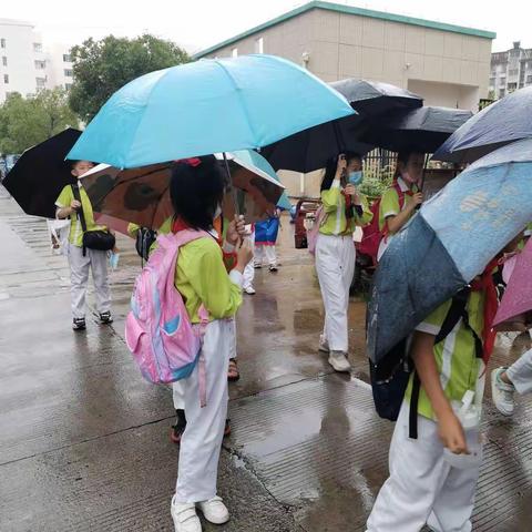 筑梦蓝天邀你飞，航天强国任我行—航天航空研学基地研学