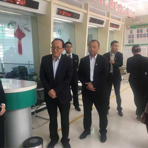省联社调研组莅临甘溪支行进行调研工作指导