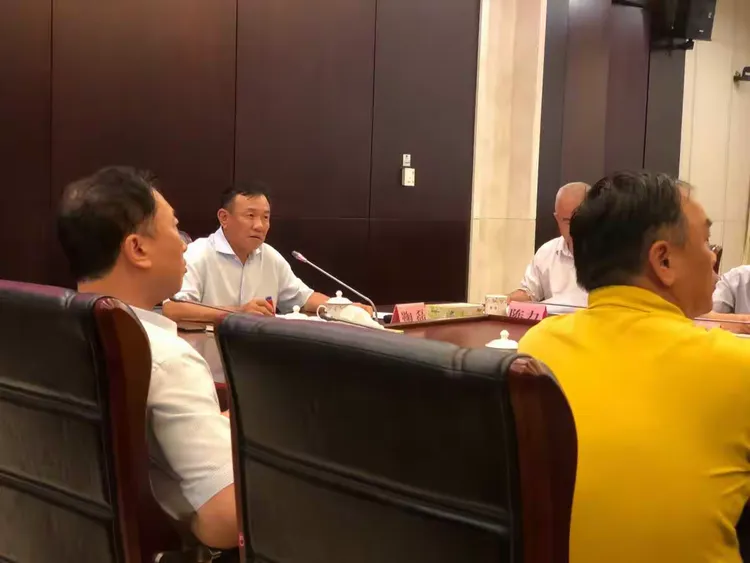 市委常委,常务副市长鞠磊主持召开海口市第二轮中央生态环境保护督察