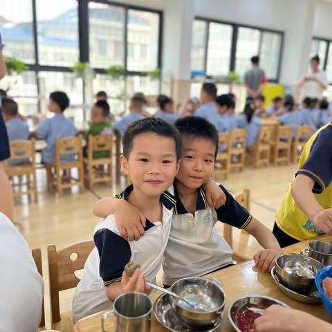 美好“食”光，“味”你而来——京师航天幼儿园第二届美食节圆满成功