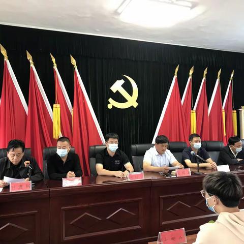 金秋助学送温暖，同心共筑中国梦