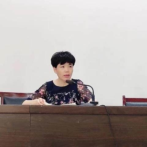 “教育路上，我们一起成长”—峄城区教学研究中心开展暑期教研工作推进会活动