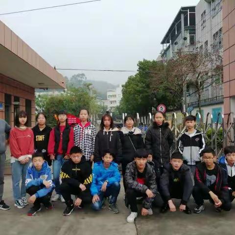 闽侯县青少年儿童电子制作锦标赛大义中学队