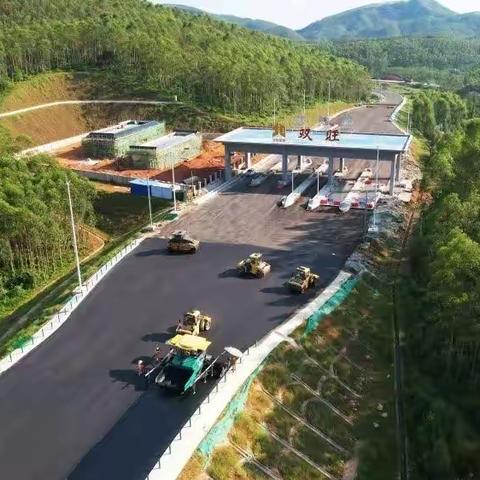 博白的这条高速公路项目加快施工(弹出红包不要领,否则后自负)