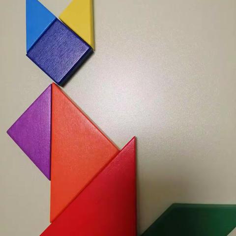 大班科学活动《趣味七巧板》