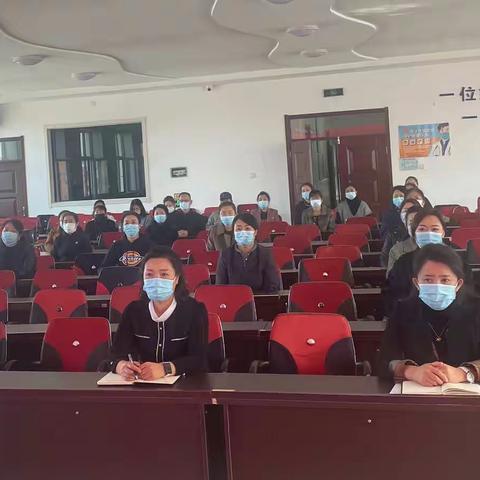 喜迎二十大 奋进新征程——第四小学观看党的二十大开幕胜况