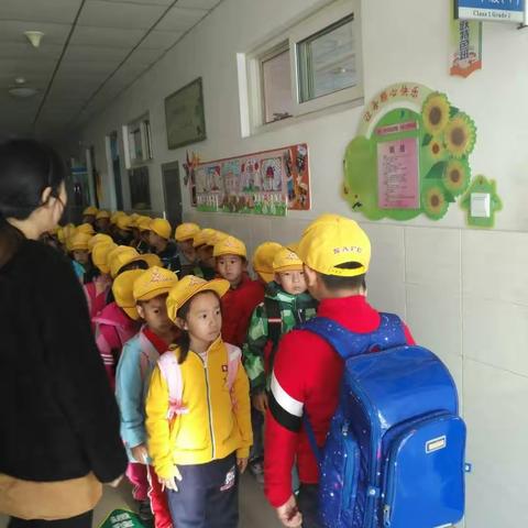 教室学知识，户外学本领——走进社会大课堂