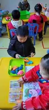 福娃幼儿园小一班第二周周总结