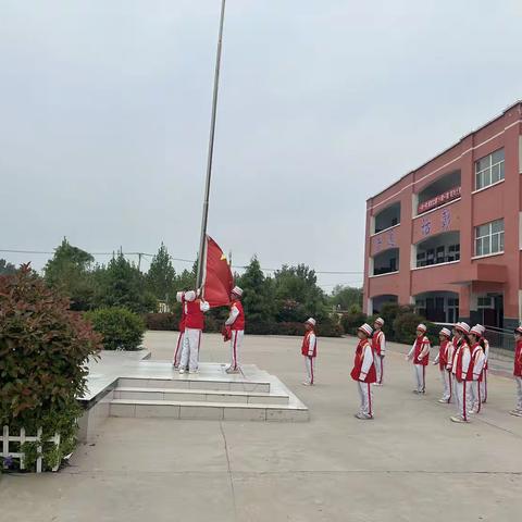 半坡店镇西老河寨小学——趣味运动会