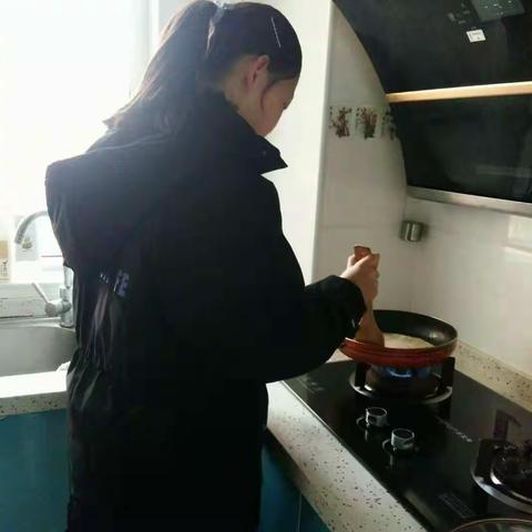 八三班新时代好少年