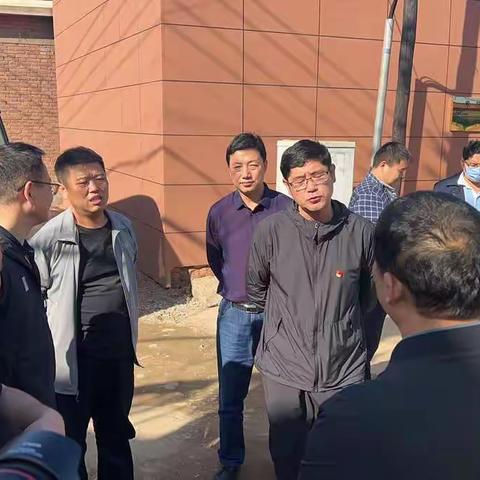 市长就双代工作现场调研，千方百计保证百姓温暖过冬