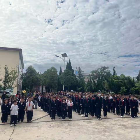 金秋九月天 读书好时节褚家小学第四周周报