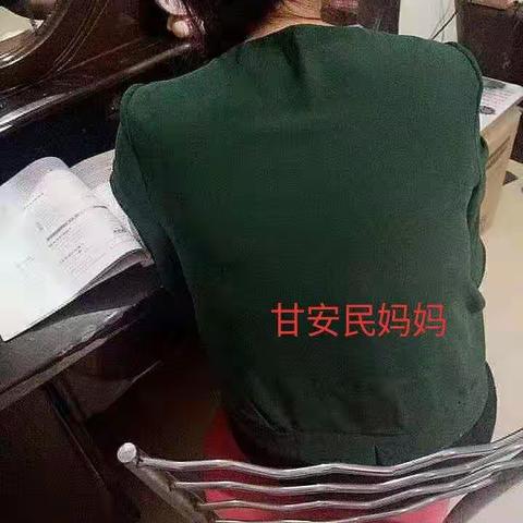 微记录------哪个背影微感动了你？