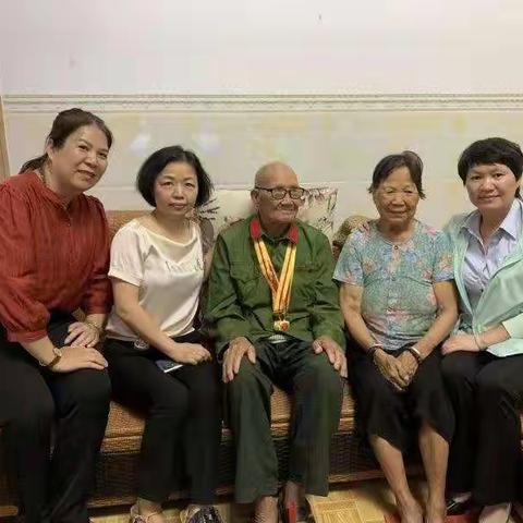 汲取百年党史力量 扛起两新组织担当