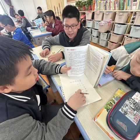 品民间故事，传经典文化——育才小学五年级1班民间故事交流活动