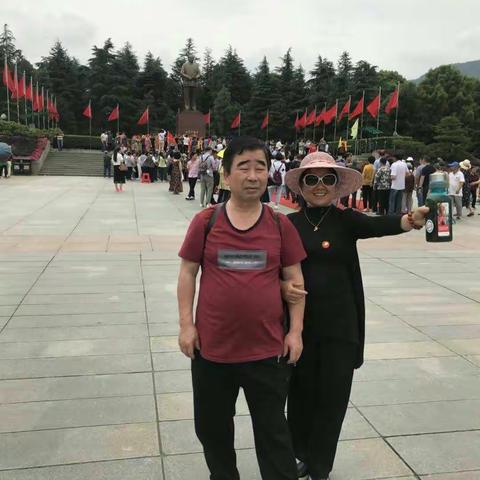 伟人故里美丽韶山，夫妻结伴开心一游！