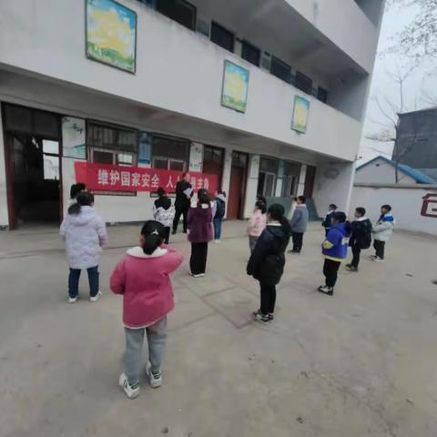 高老小学安全教育