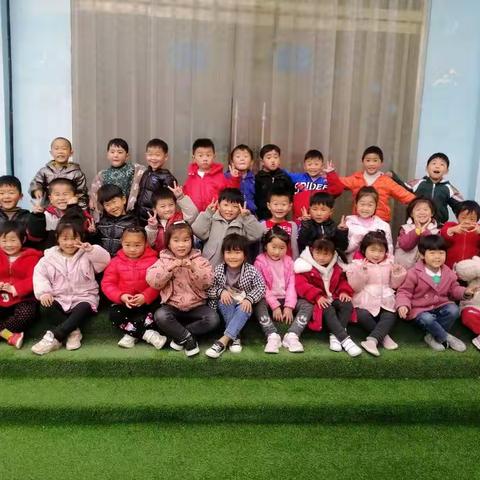 三月开局好，四月更精彩！陆圈镇中心幼儿园中二班三月活动总结