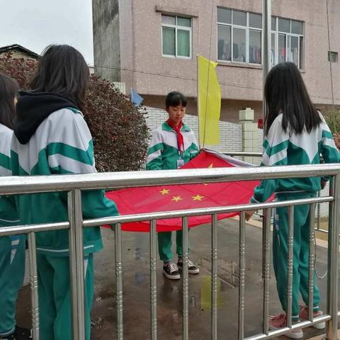 主动作为 圆梦路上（那陵学校开学工作汇报）