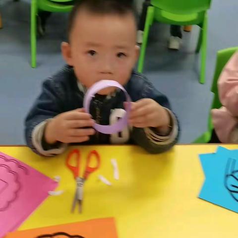 浓浓中秋情，悠悠中秋风——转渠口中心幼儿园中班中秋节手工制作