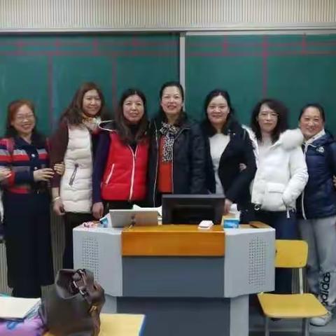 民族中学化学教研活动 【让小组合作学习走进化学课堂】