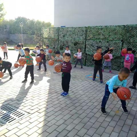 蓝🏀，嗨起来！👻👻（中五班）