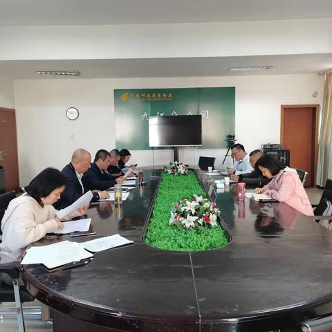 省寄递事业部党委委员、副总经理杨战军一行在九江开展调研座谈
