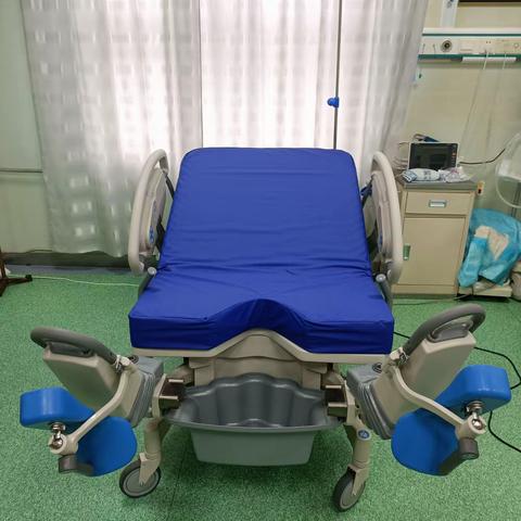 庆阳市第二人民医院妇产科温馨产房里的“大秘密”——会唱歌的多功能产床