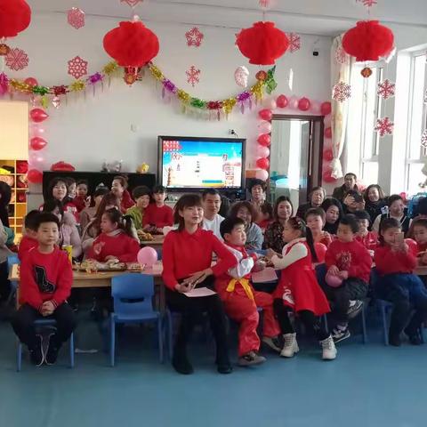 新城幼儿园大七班                  “游戏学习 快乐成长”迎新年汇报展示