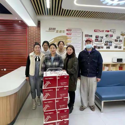 区档案馆前往“双报到”社区对接创城志愿服务活动目标任务