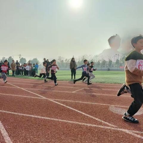 2021年驻马店市第十八初级中学冬季长跑运动会
