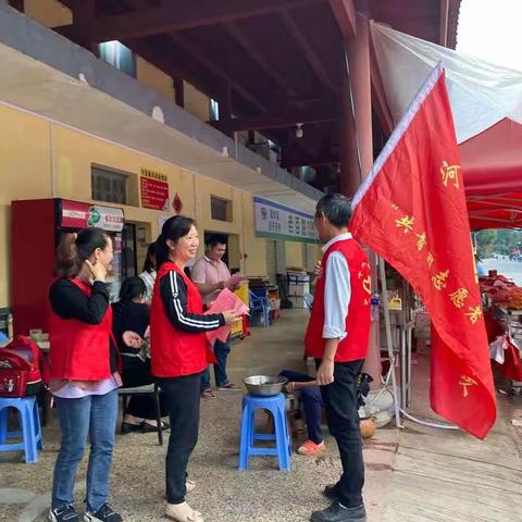 河龙中心学校全民终身学习倡议书宣传志愿服务活动。