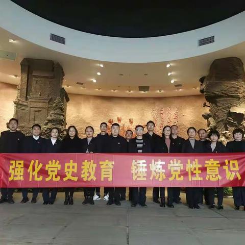 兴国县邮政分公司党支部组织开展以“强化党史教育 锤炼党性意识”为主题的“3+X”党日活动