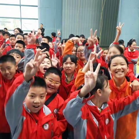 遵义市红花岗区第十三小学“触摸自然，探寻非遗文化”研学实践教育活动