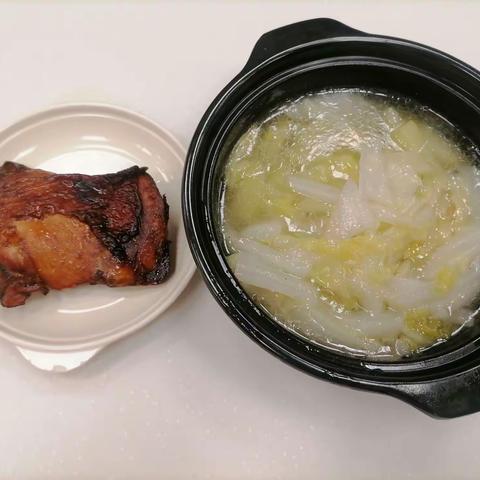 铁西宝马主餐厅午餐菜品