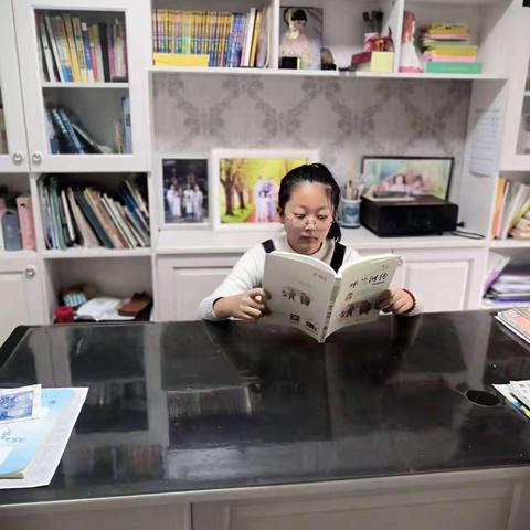 我最爱的书房   六年级（9）班   崔曦月