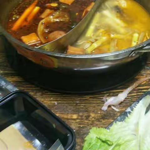 开封又一家高逼格火锅店开业了，小院小火锅等你来！开业期间优惠多多，吃货们千万不要错过哦！